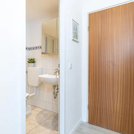 Probsteier Platz Perlentaucher Laboe